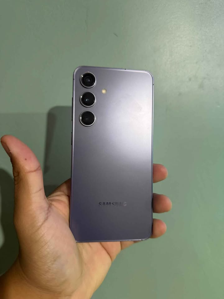 Samsung S24