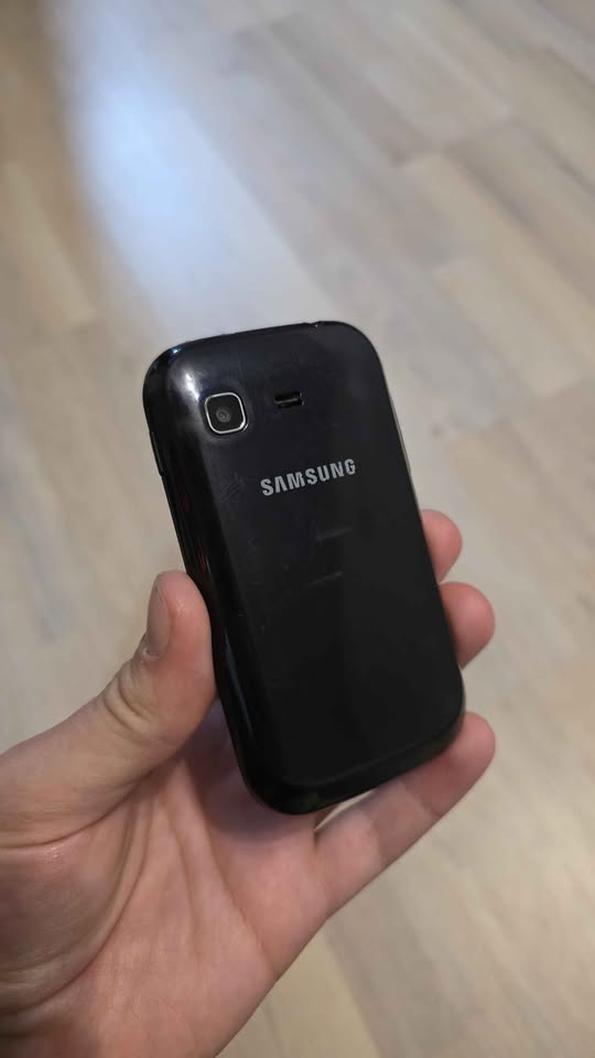 SAMSUNG GALAXY POCKET SOLO PERSONAL SOLO LLAMADAS Y SMS EN BUENAS CONDICIONES