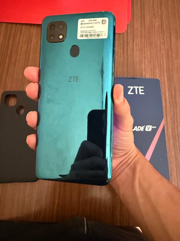 ZTE V SMART 2050 4GB/128GB En Caja
