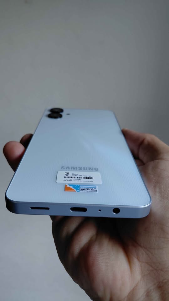 Vendo Samsung A06 libre 64gb 4ram NUEVO IMPECABLE , NO PERMUTO