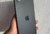 VENDO IPHONE 16e