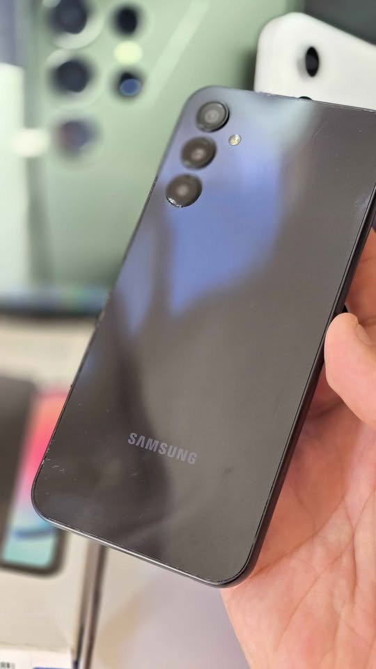 Vendo Samsung A24 libre 128gb 6ram IMPECABLE , NO PERMUTO