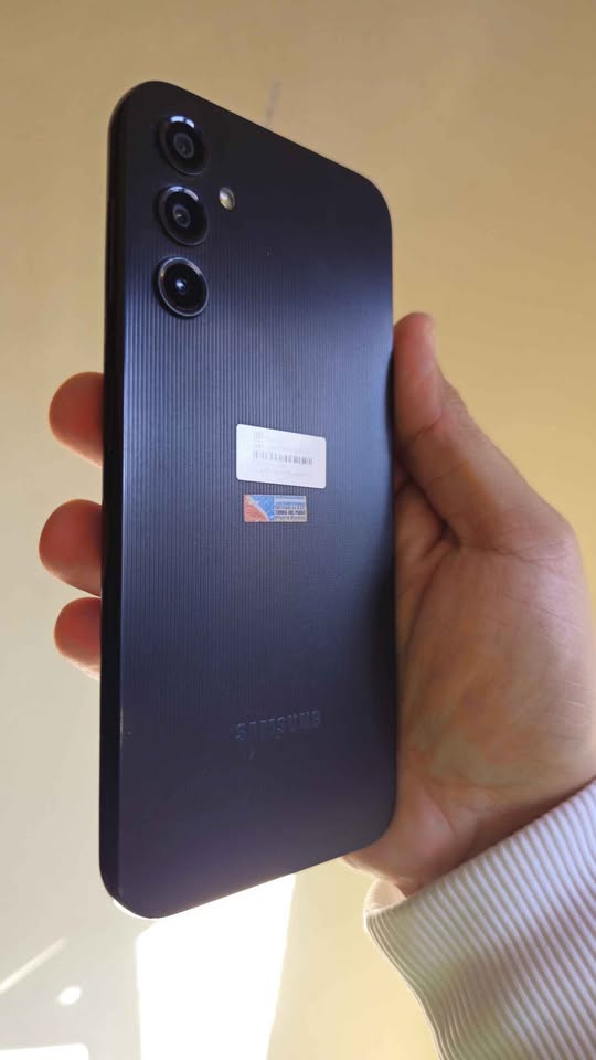 Vendo Samsung A14 libre 128gb 4ram IMPECABLE , NO PERMUTO