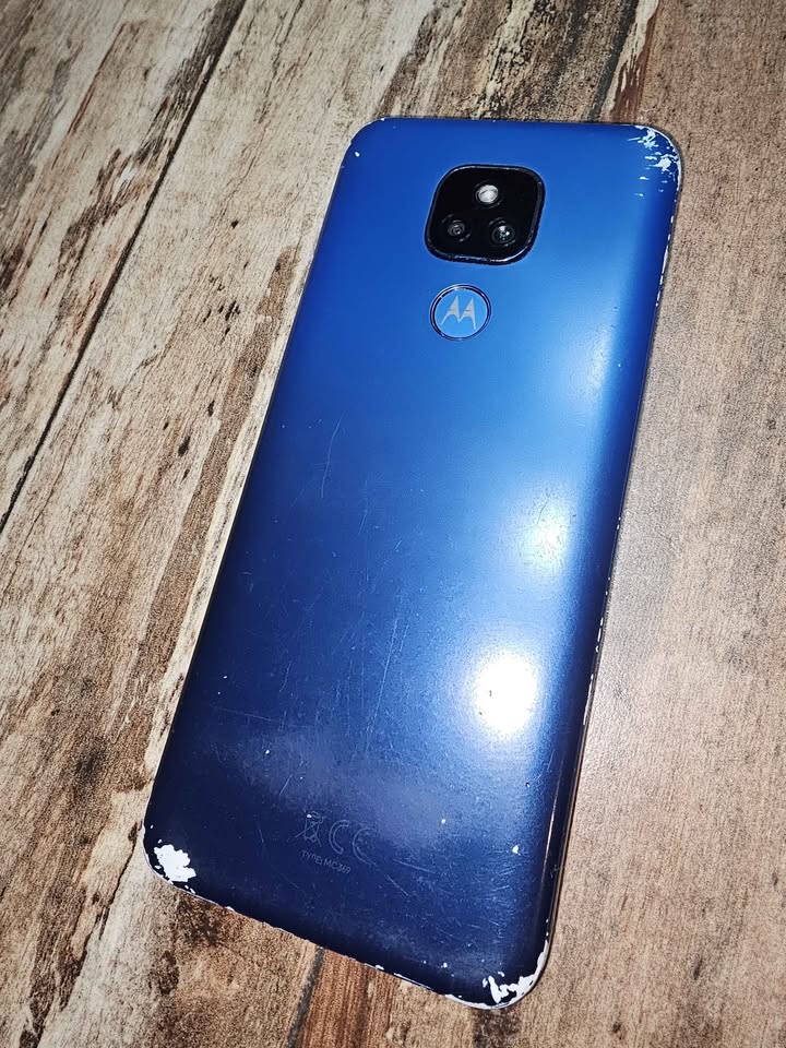 Moto e7 plus 64GB libre
