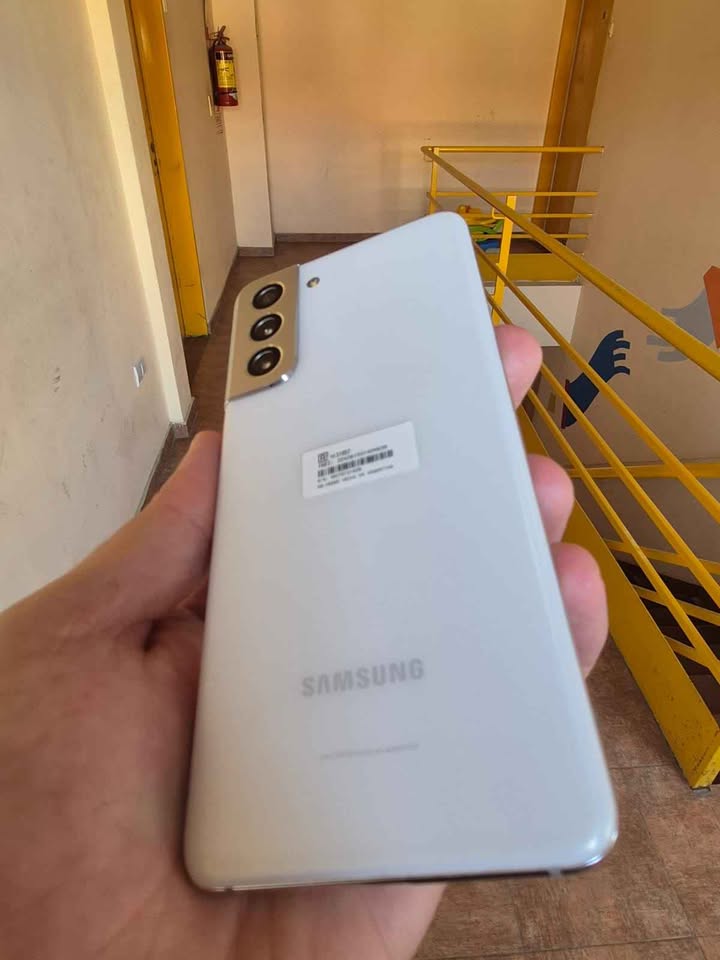 Samsung S21 5G 128Gb y 8 De Ram Libre de fabrica impecable sin detalles!!