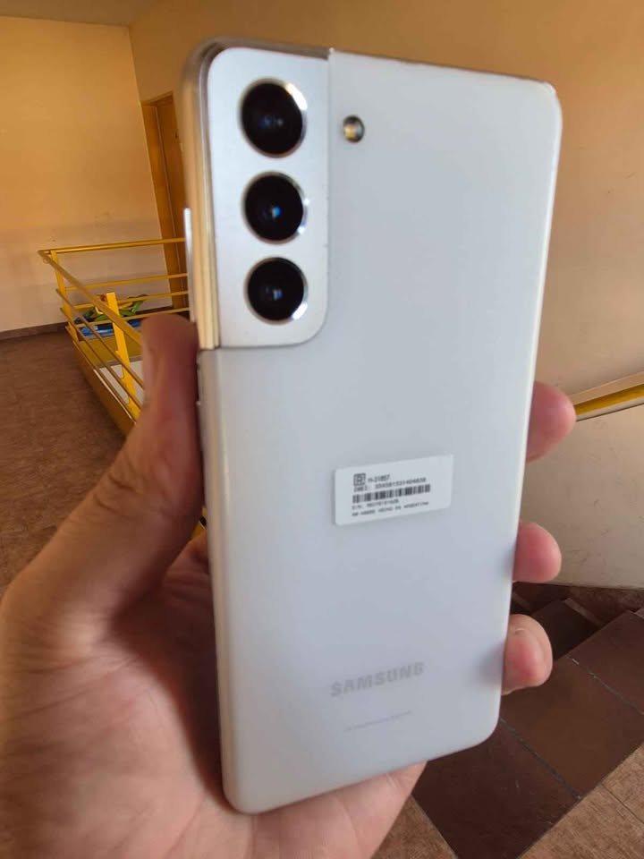 Samsung S21 5G 128Gb y 8 De Ram Libre de fabrica impecable sin detalles!!
