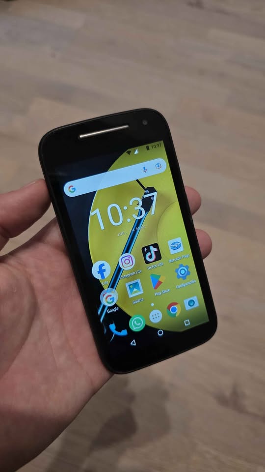 MOTO E 2DA GEN LIBRE 8GB ANDROID 6 EN EXCELENTE ESTADO