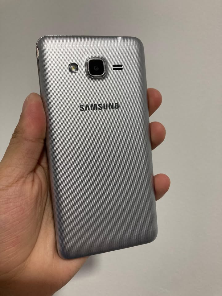 Samsung J2 Prime Usado Libre de Fabrica
