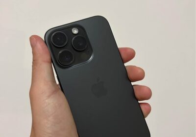 iPhone 15 pro – 93% – 128gb