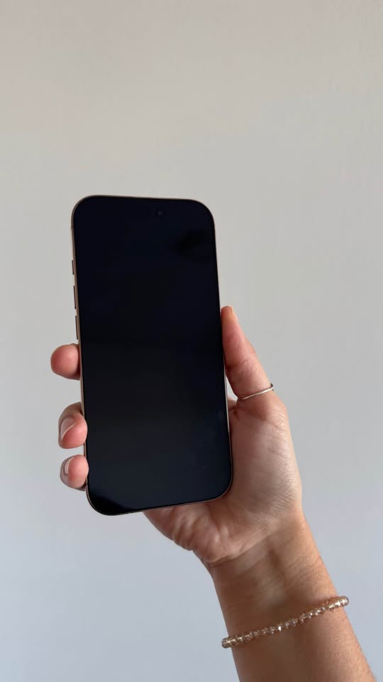 iPhone 16 Pro de 128gb – usado con 92% de batería original