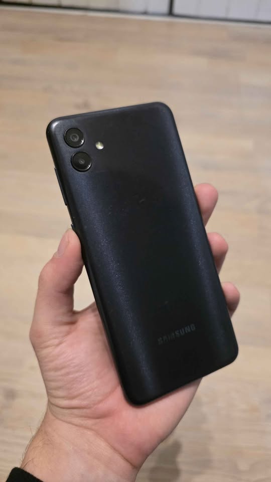 SAMSUNG GALAXY A04 LIBRE 128GB 4GB RAM EN BUENAS CONDICIONES