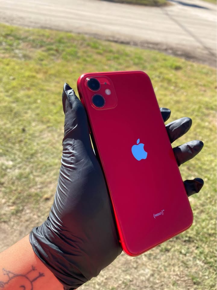 Vendo o permuto iPhone 11 sin detalles