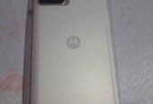 MOTOROLAS EDGE 30 ULTRA EDGE 40.