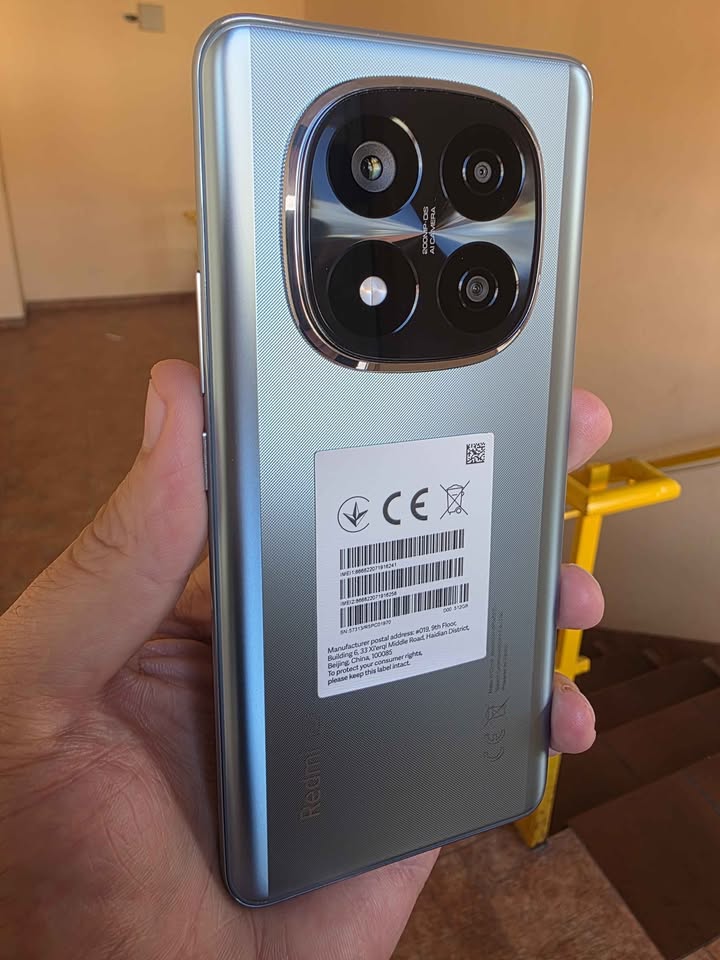 Redmi Note 14 pro Plus 512Gb/12 Libre de fabrica impecable Como Nuevo!!