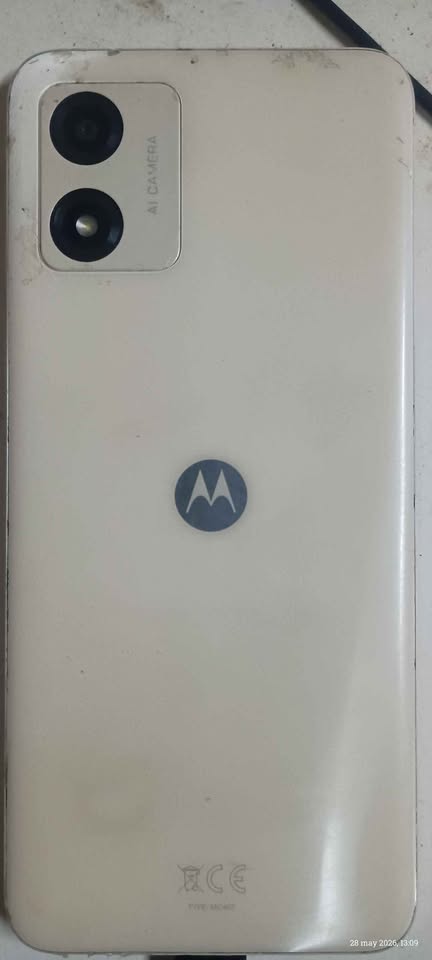 Motorola E13
