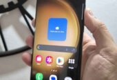 Vendo Samsung S23 ultra LIBRE 256gb 12ram detalle manchita y tapa , NO PERMUTO
