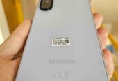 Samsung A36 5g 256Gb y 8 De Ram. Libre de fabrica. Excelente estado!