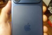 iPhone 17 Pro Max 256 completo en caja como nuevo, en garantía.