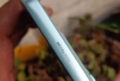 Liquido Moto G56 libre e-sim impecable