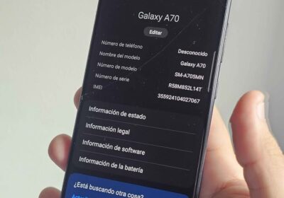 Vendo Samsung A70 libre 128gb 6ram huella nfc , MINIMO DETALLE VIDRIO , NO PERMUTO