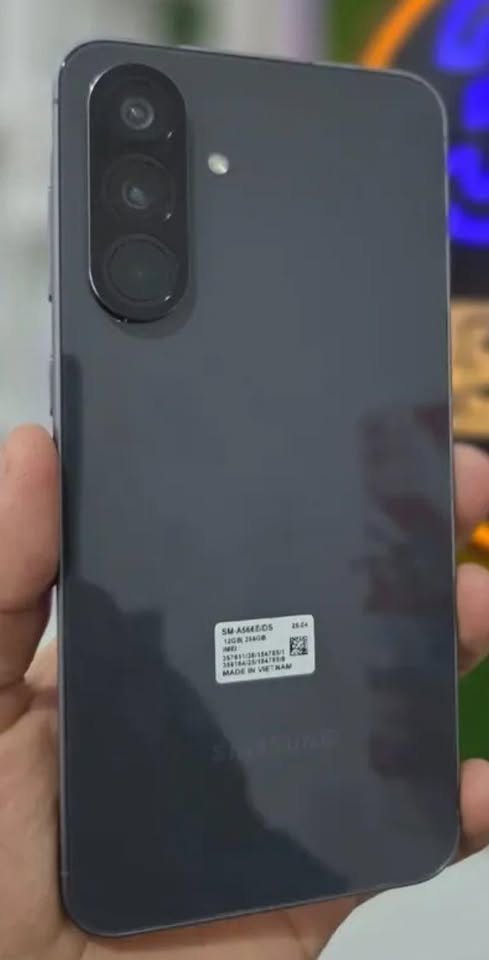 Samsung a56