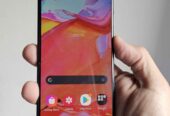 Vendo Samsung A70 libre 128gb 6ram huella nfc , MINIMO DETALLE VIDRIO , NO PERMUTO