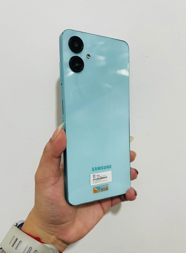 Samsung A06 128 GB Libre de fábrica ✅