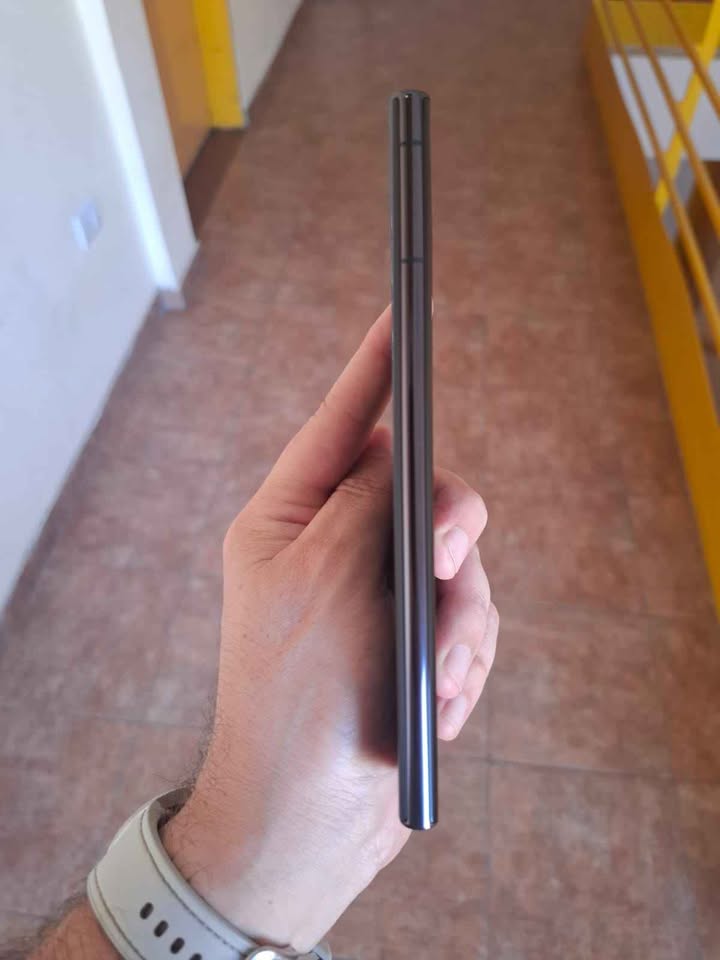 Samsung S22 ultra 256Gb/8 de ram. Libre de fabrica impecable estado!!!