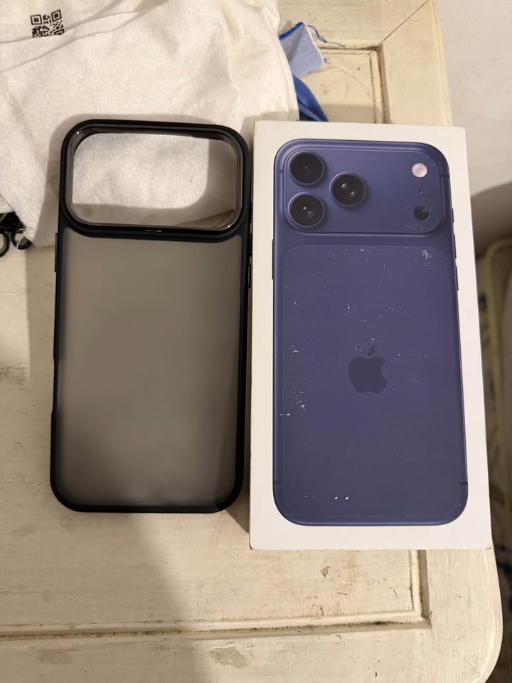 iPhone 17 Pro Max 256 completo en caja como nuevo, en garantía