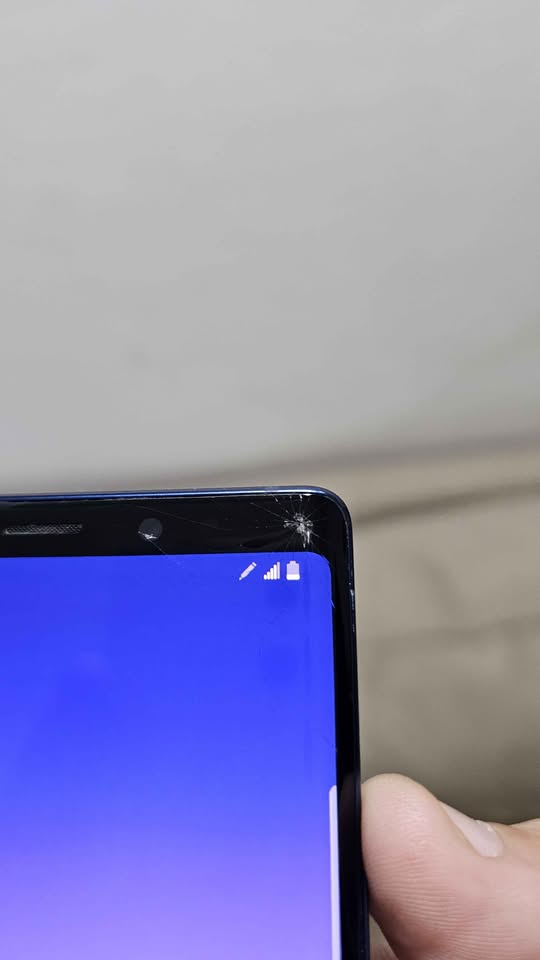 Vendo Samsung Note 9 libre 128gb 6ram nfc , MINIMO DETALLE VIDRIO , NO PERMUTO