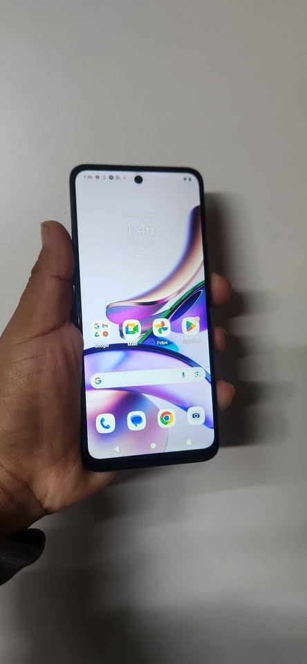 Moto g13 impecable libre de fabrica💥