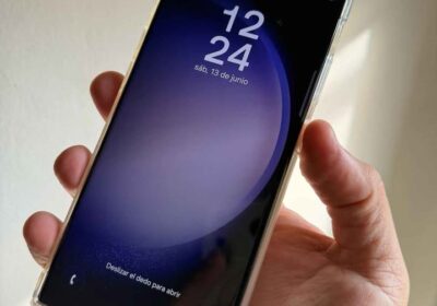 Vendo SAMSUNG S23 ultra 256gb 12ram , MINIMO DETALLE MANCHITA Y TAPA , NO PERMUTO