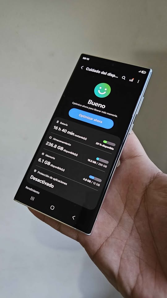 Vendo Samsung S22 ultra 256gb 12ram DETALLE MANCHITA , NO PERMUTO