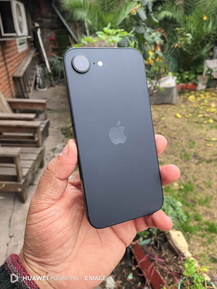 iPhone 17e