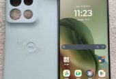 Moto G56 libre impecable con funda y cargador