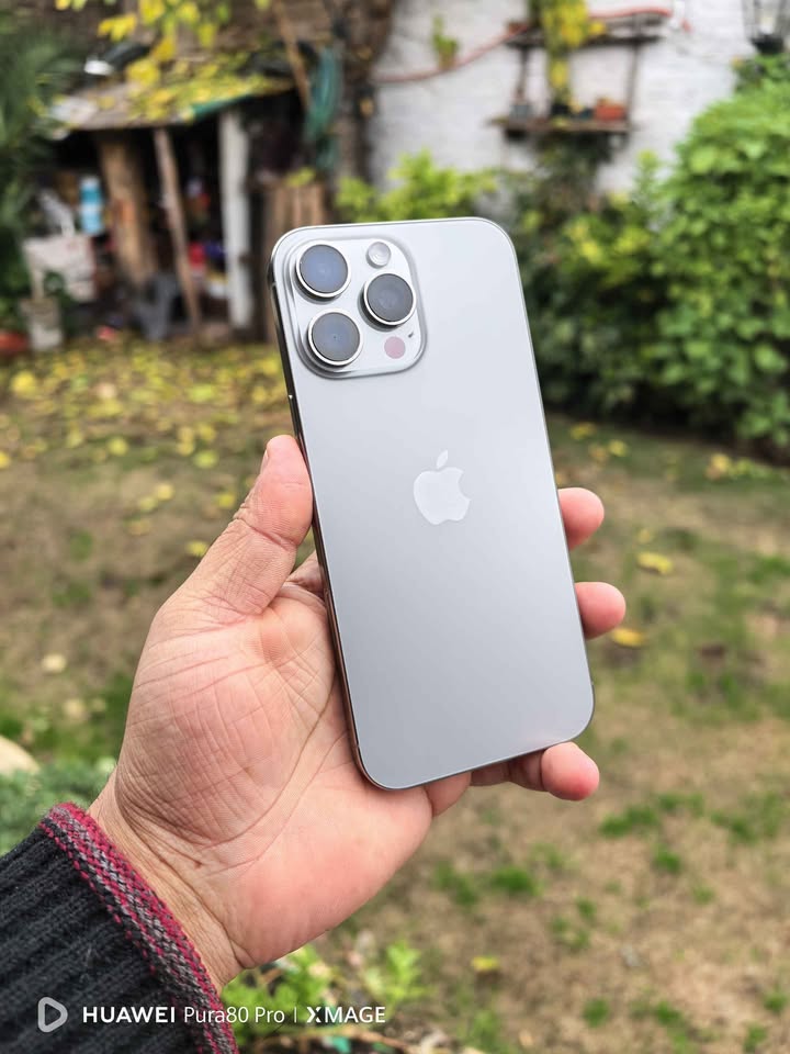 iPhone 16 Pro Max