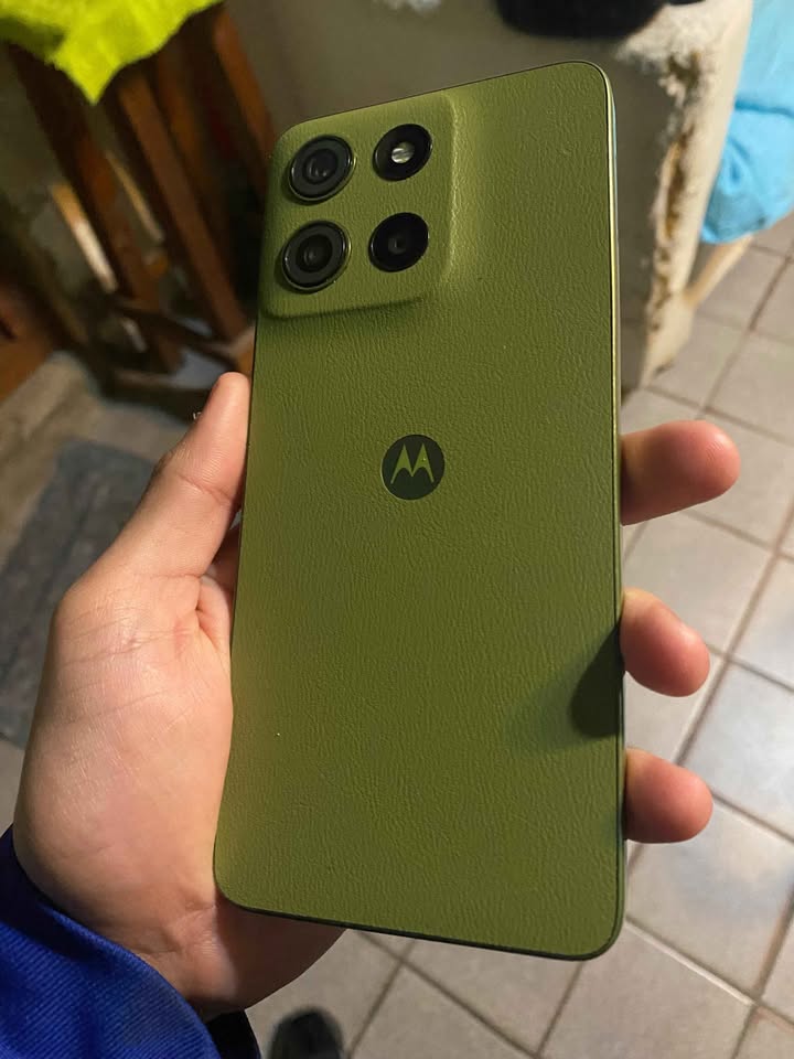 Vendo Motorola g15 en caja libre sin detalles !