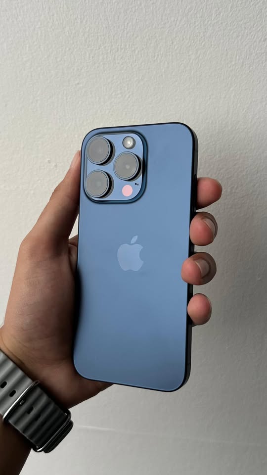 iphone 15 pro 256gb 100% | Incluye carador