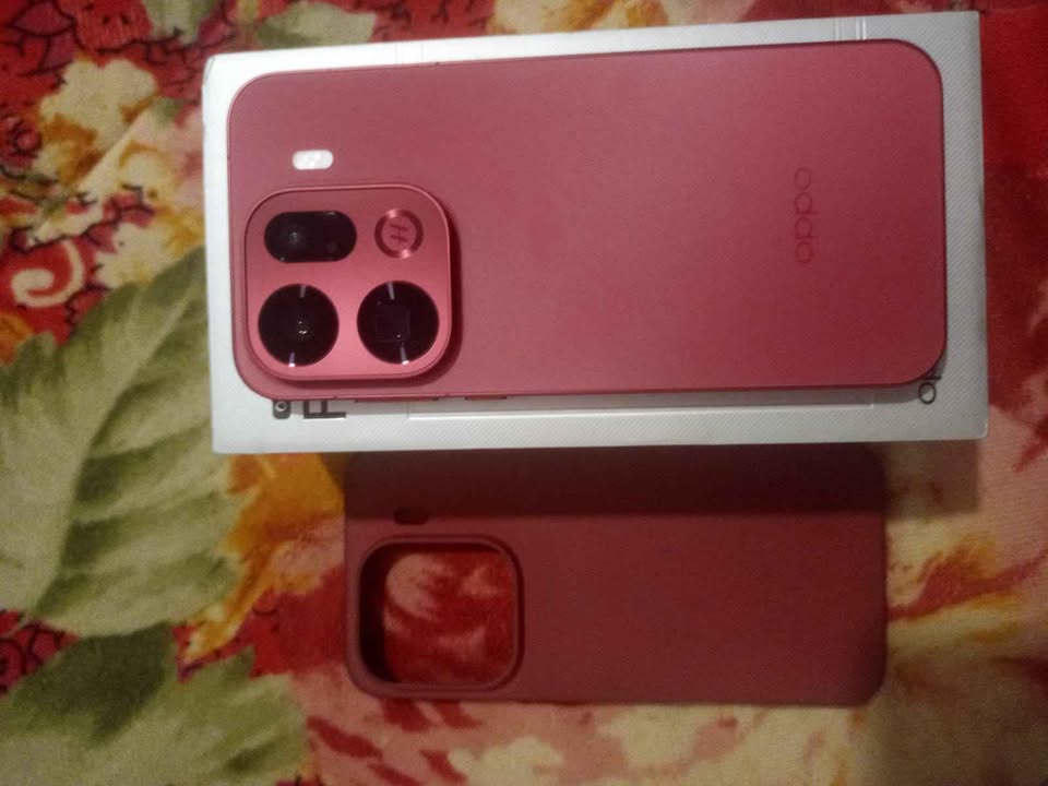 Oppo Find X9 Pro 16/512 en caja completo, excelente estado. Leer.
