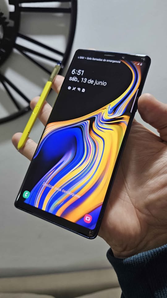 Vendo Samsung Note 9 libre 128gb 6ram nfc , MINIMO DETALLE VIDRIO , NO PERMUTO