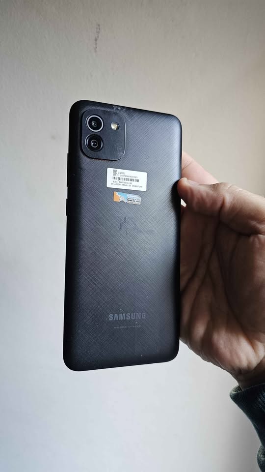 Vendo Samsung A03 libre 64gb 4ram , IMPECABLE , NO PERMUTO