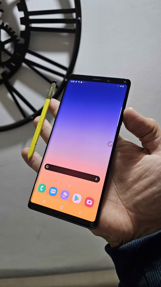Vendo Samsung Note 9 libre 128gb 6ram nfc , MINIMO DETALLE VIDRIO , NO PERMUTO