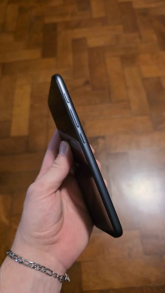 MOTO E40 LIBRE 64GB 4GB RAM ANDROID 11 EN EXCELENTE ESTADO