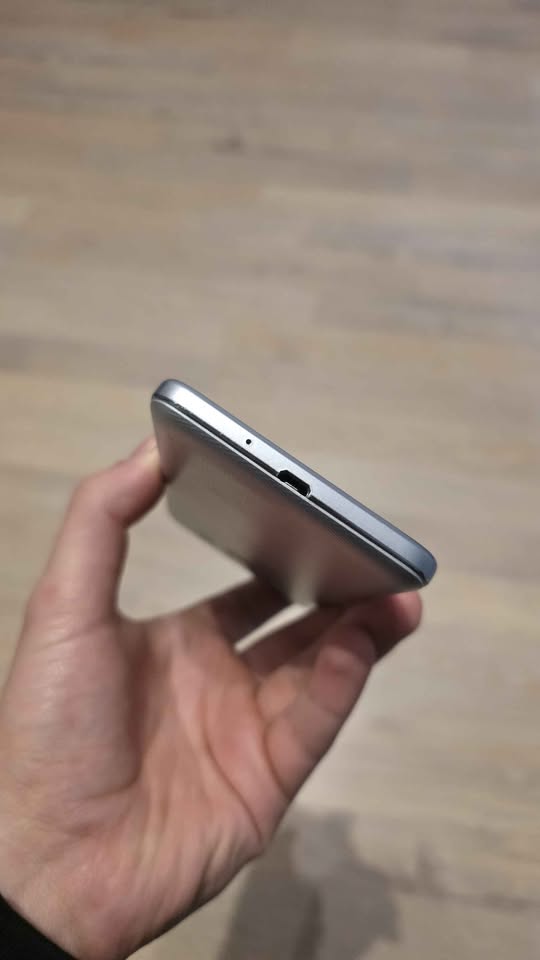 SAMSUNG GALAXY J2 PRIME LIBRE 16GB ANDROID 6 EN BUENAS CONDICIONES