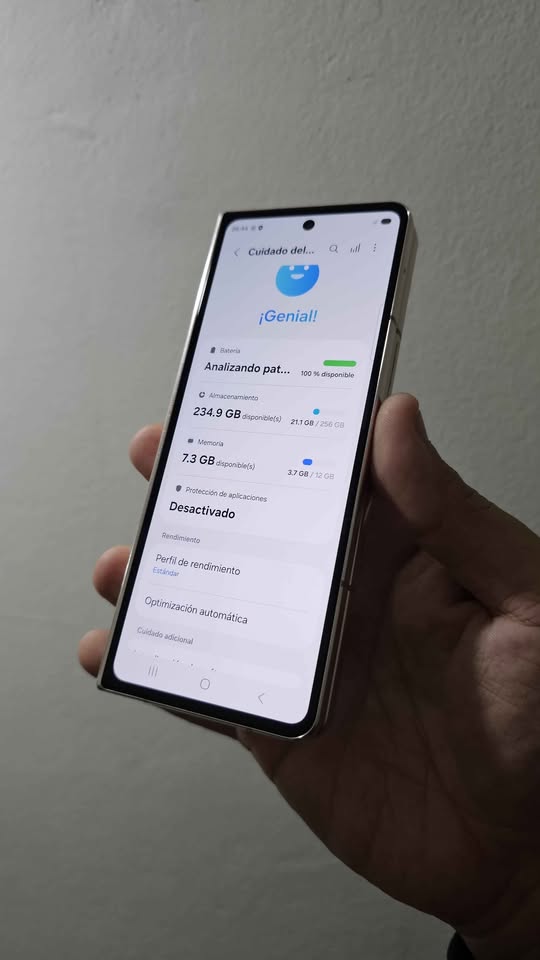 Vendo Samsung Z fold 4 libre 256gb 12ram , IMPECABLE , NO PERMUTO