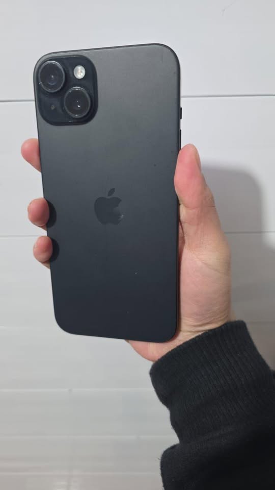 iPhone 15 plus