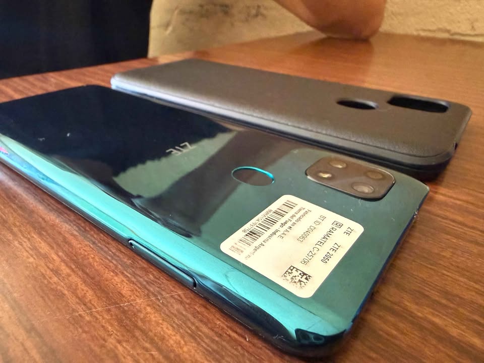 ZTE V SMART 128GB/4GB