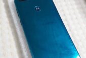 Moto e6 play restaurado (leer descripción)