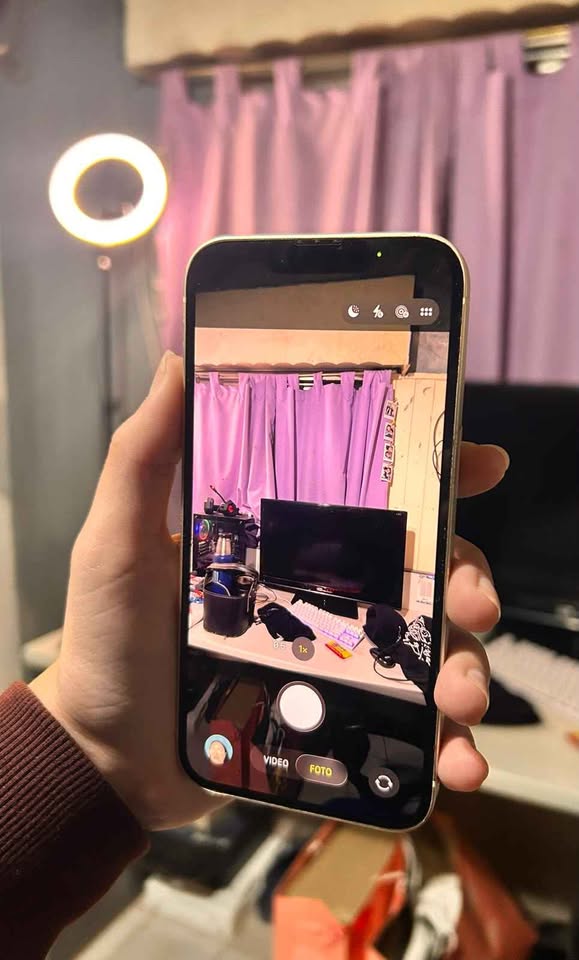 LIQUIDO iPhone 13