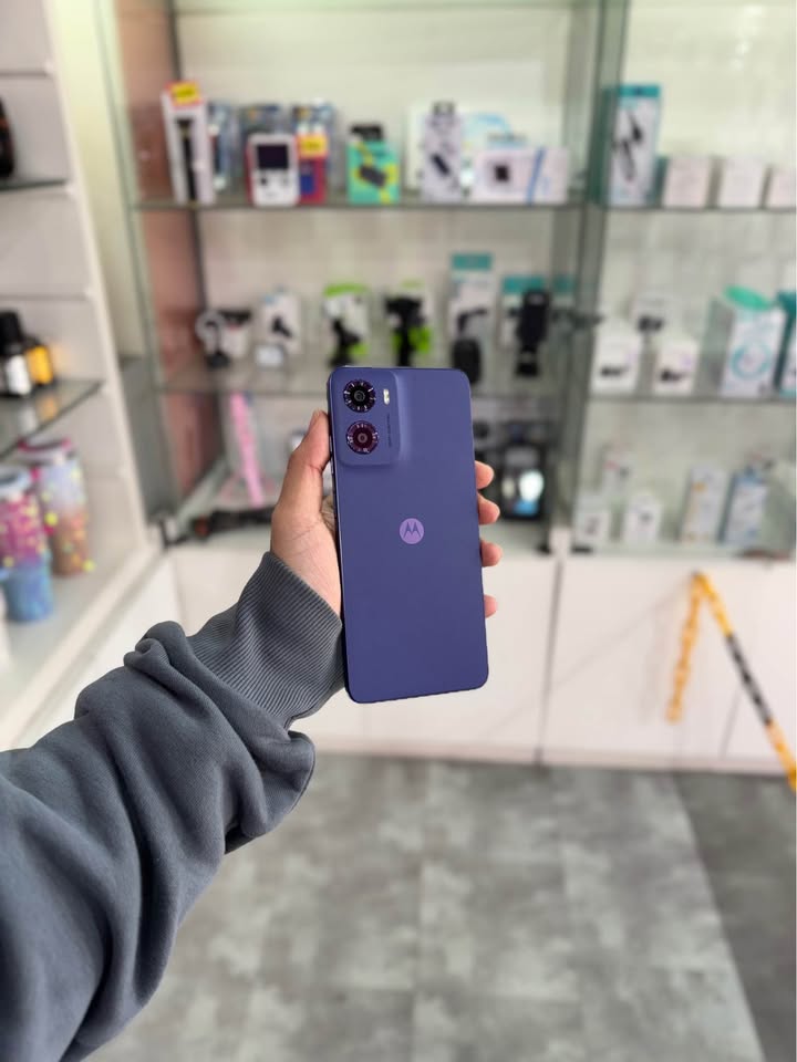 Motorola E15